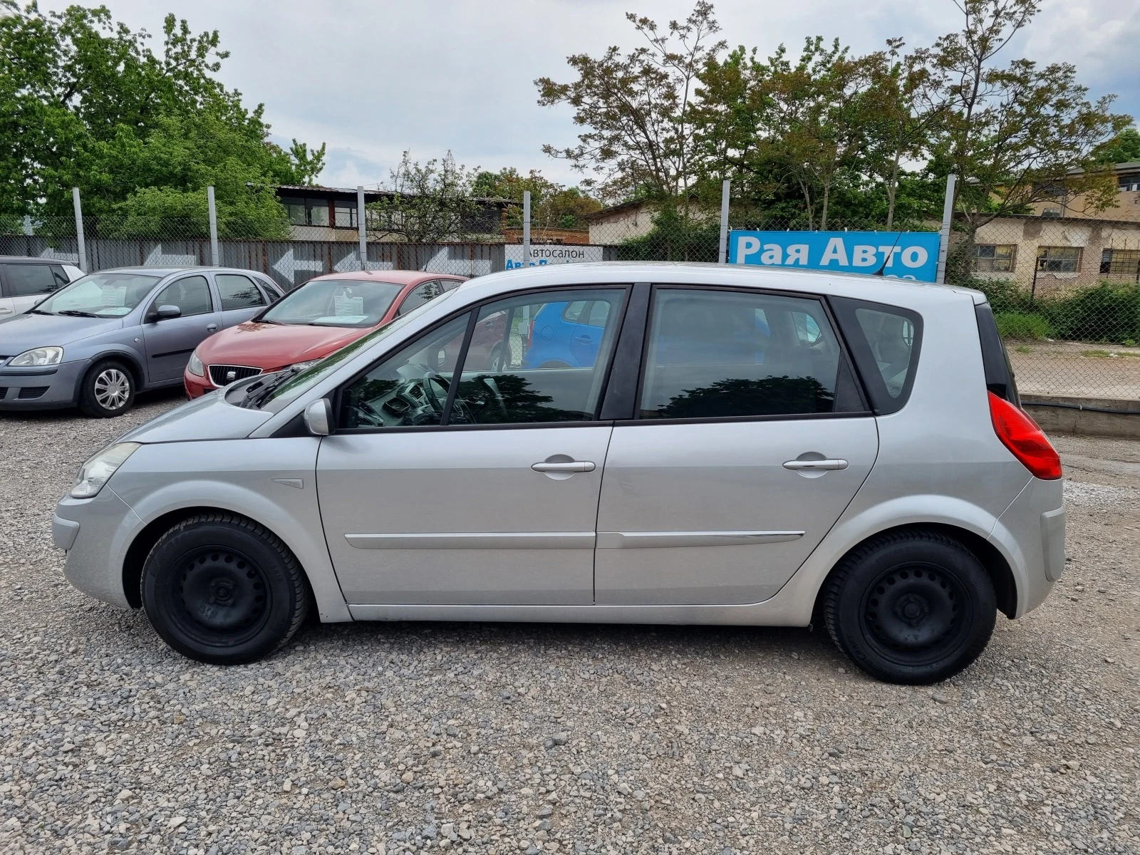 Renault Scenic 1.5 DCI EURO 4 - изображение 8