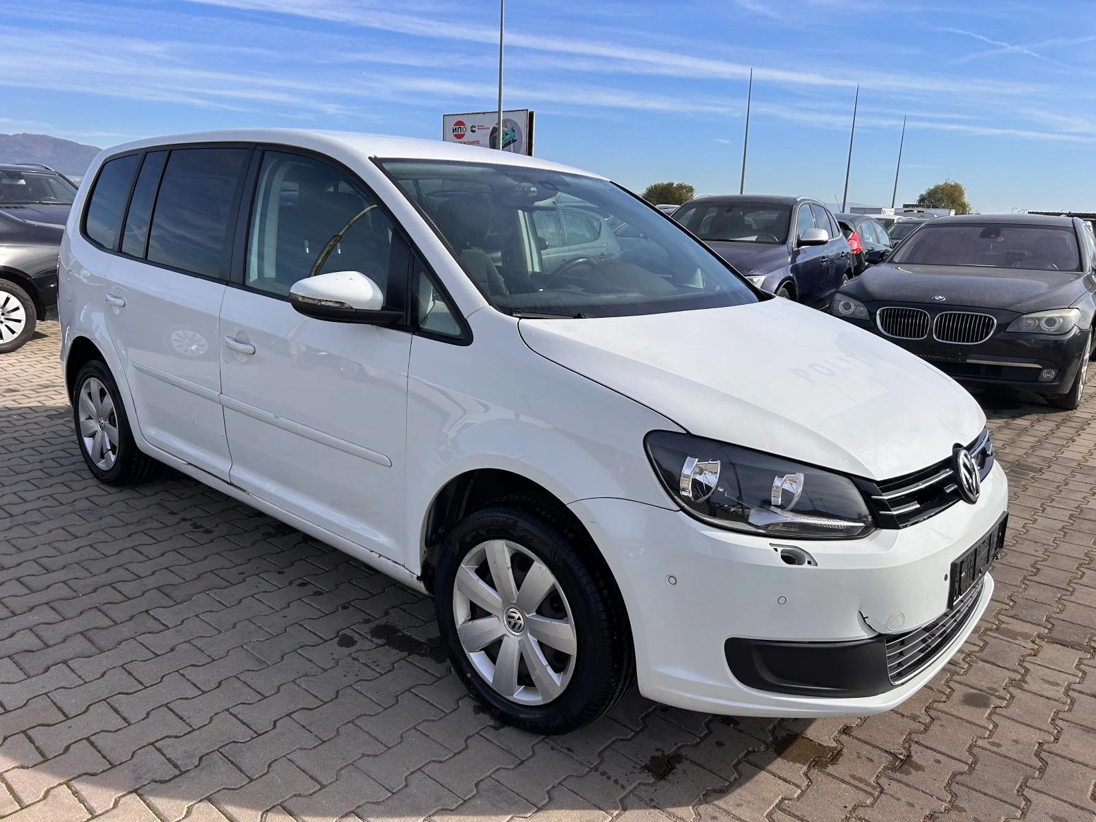 VW Touran 2.0TDI AVTOMAT EURO 5 ЛИЗИНГ - изображение 4