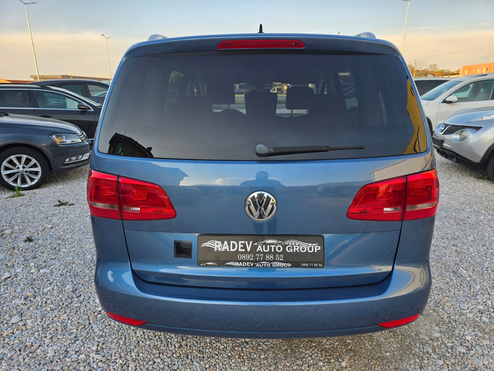 VW Touran 2.0TDI LIFE  - изображение 3