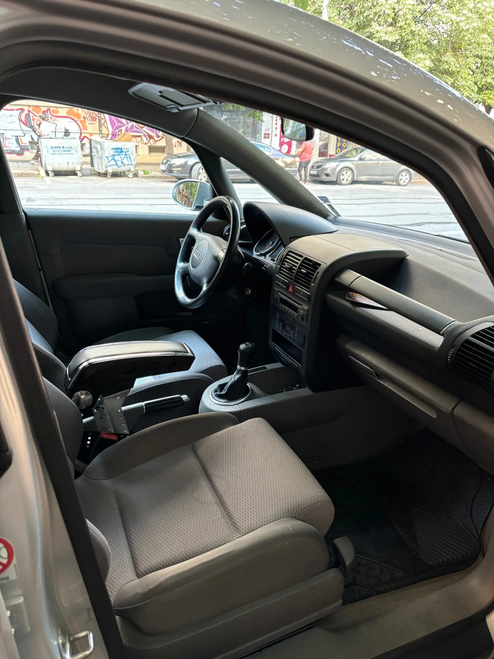 Audi A2  - изображение 5