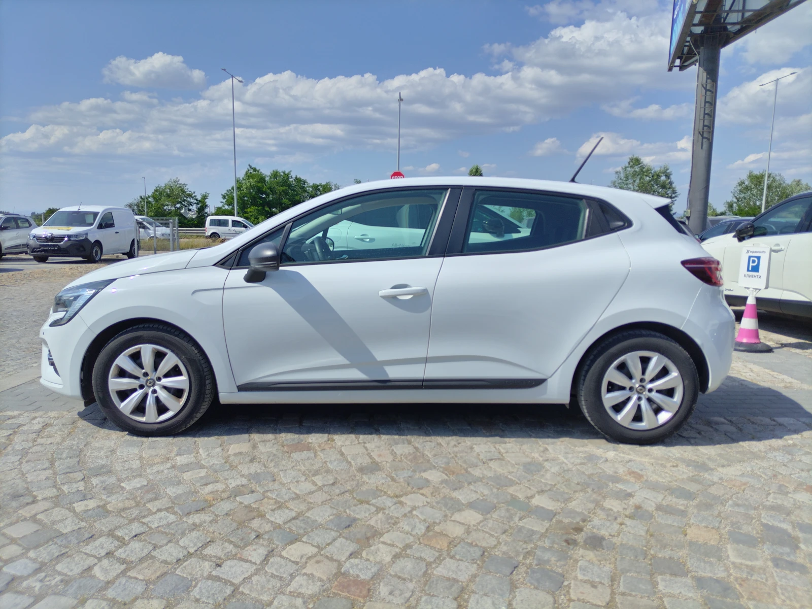Renault Clio 1.0TCe/ 100к.с./Life - изображение 4