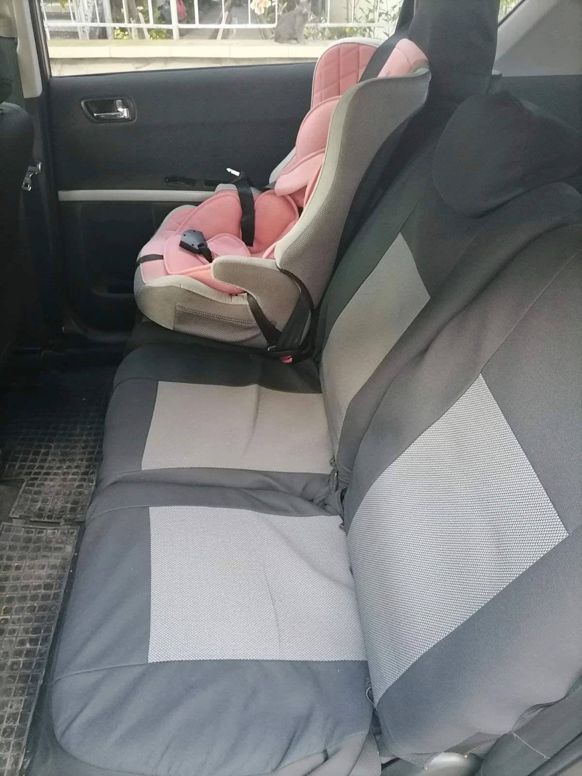 Toyota Corolla verso  - изображение 10