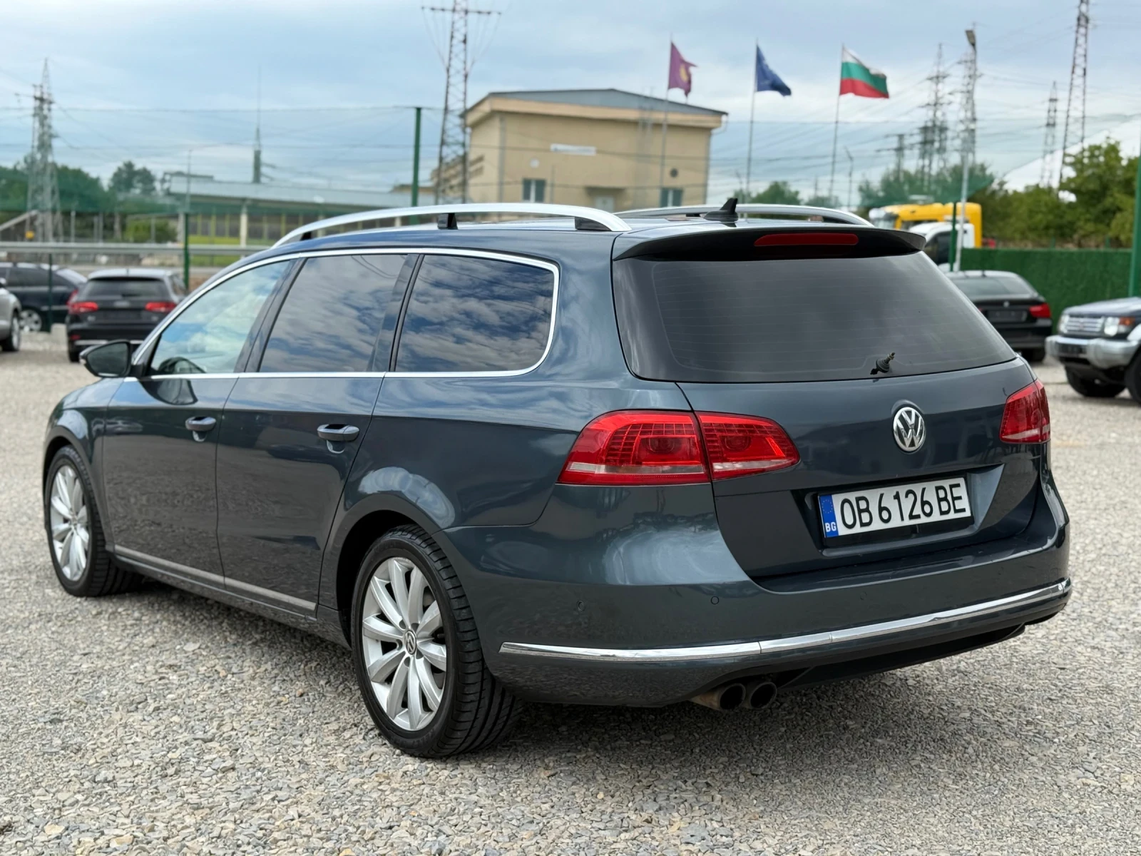 VW Passat 2.0TDi High-line Дистроник-нави-ксенон-DSG - изображение 4