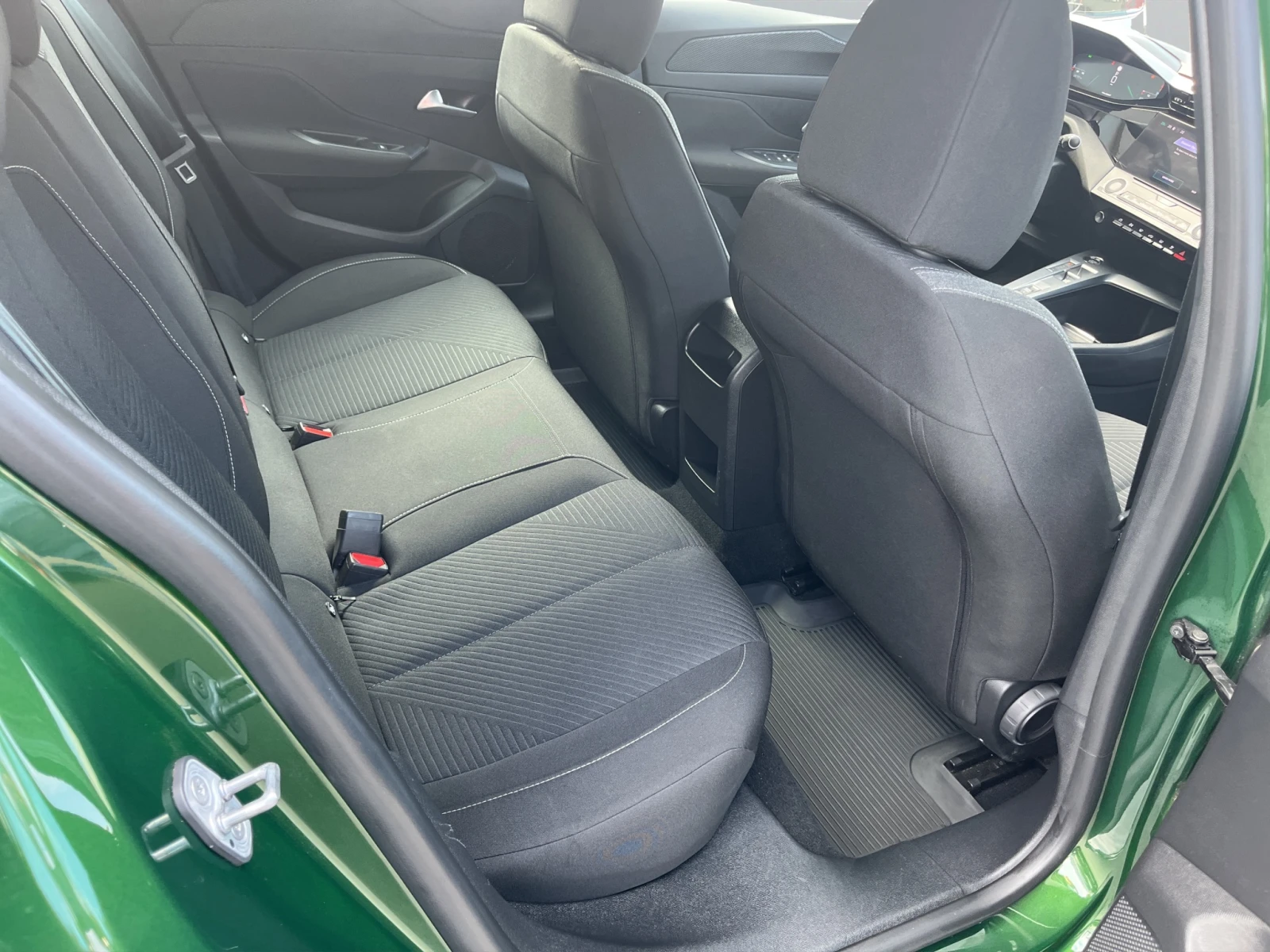 Peugeot 308  - изображение 9