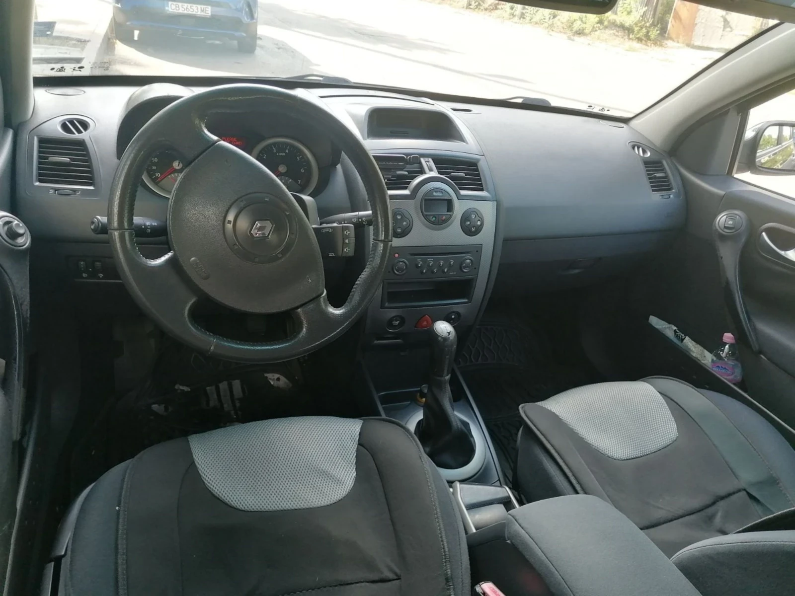 Renault Megane 1.6i 16v - изображение 9