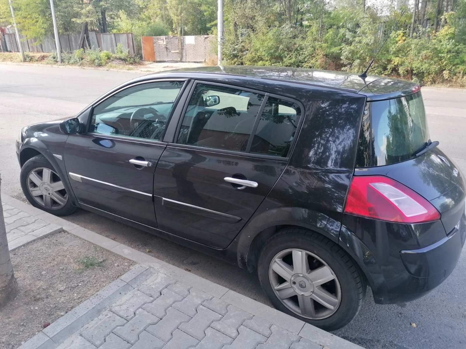 Renault Megane 1.6i 16v - изображение 4