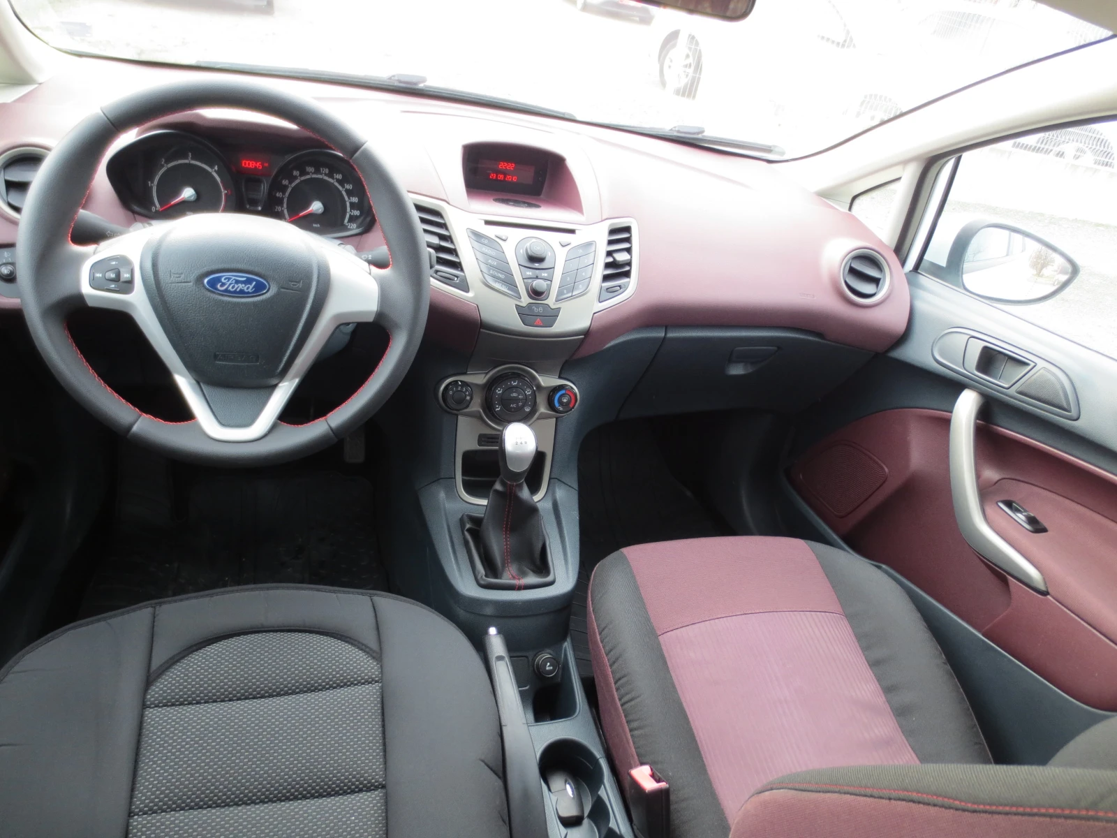 Ford Fiesta 1.4HDI | Mobile.bg � ����������� 12