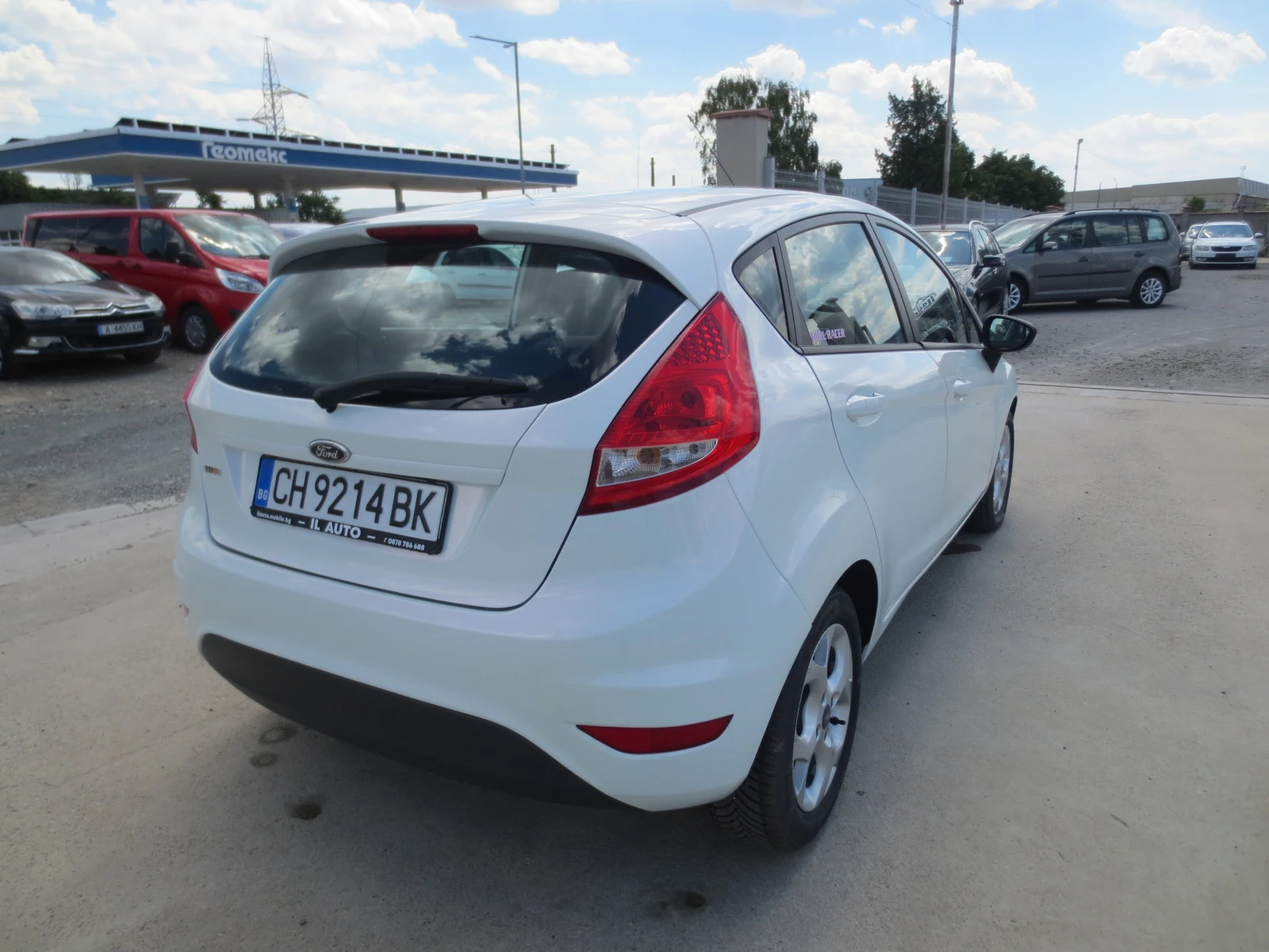 Ford Fiesta 1.4HDI, снимка 5 - Автомобили и джипове - 53890915