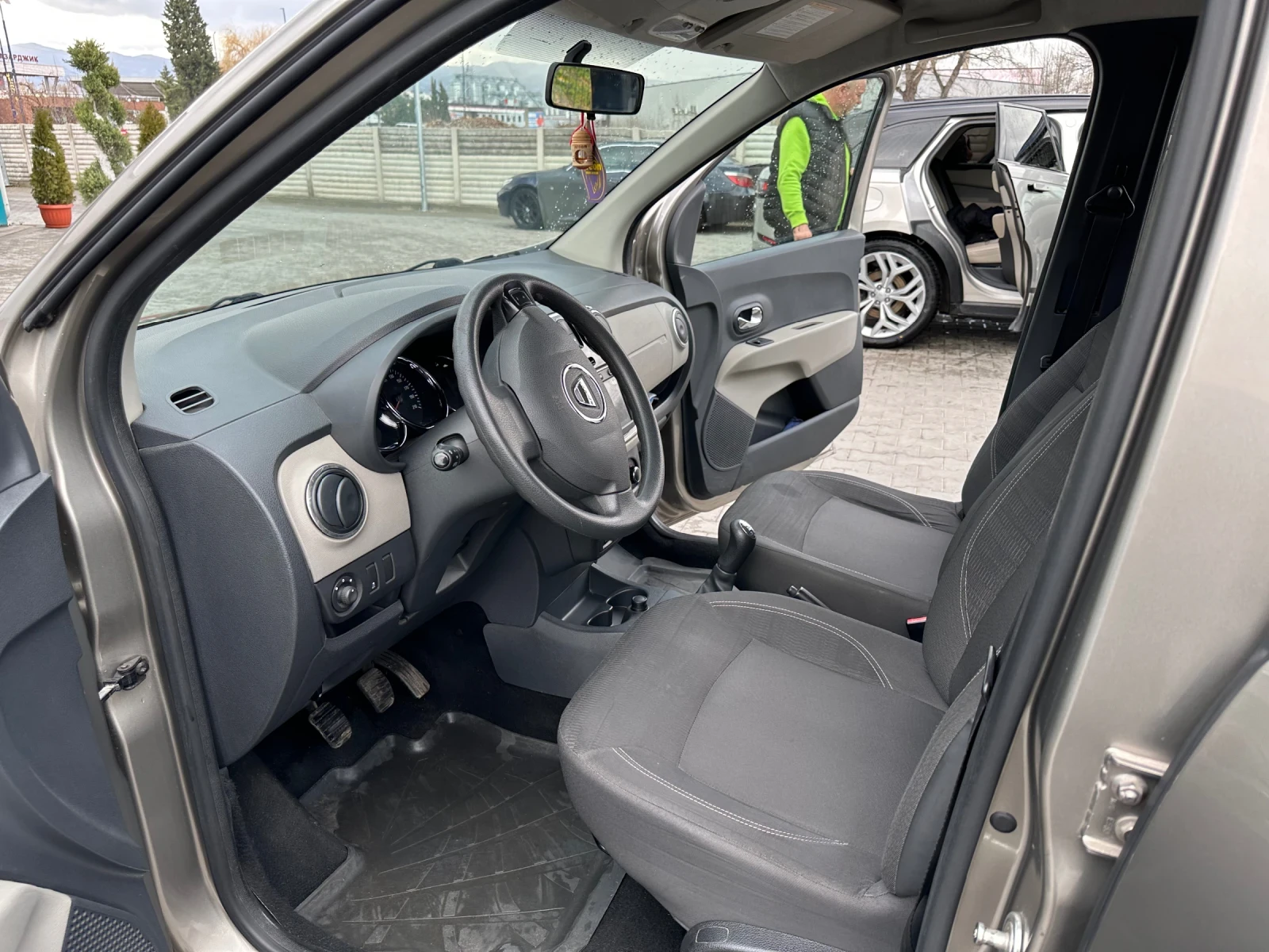 Dacia Lodgy 1.2 TCE | Mobile.bg � ����������� 4