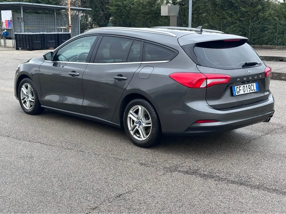 Ford Fiesta 1.5 TDCI  - изображение 3