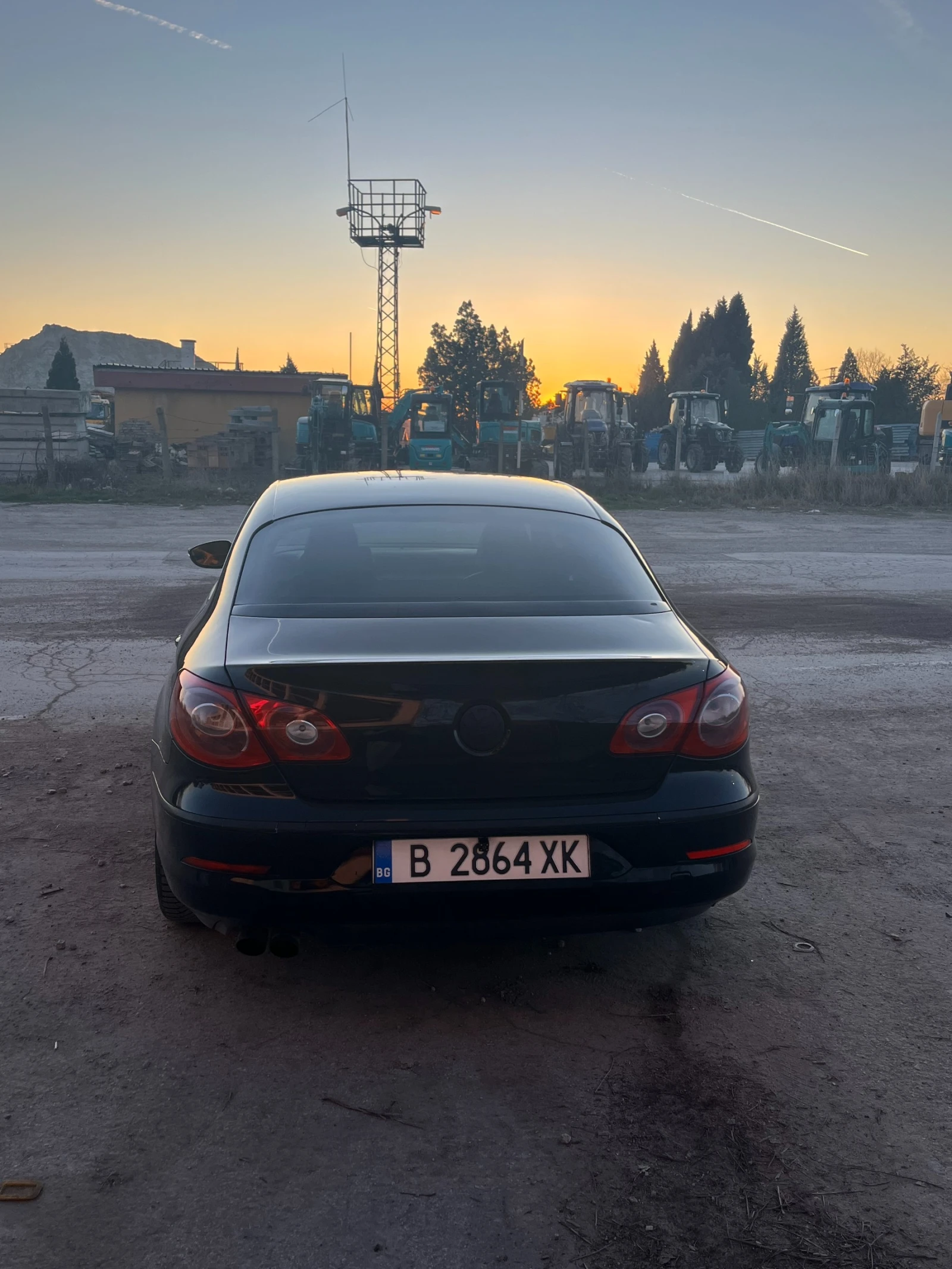 VW CC 2.0TDI, снимка 3 - Автомобили и джипове - 53786498