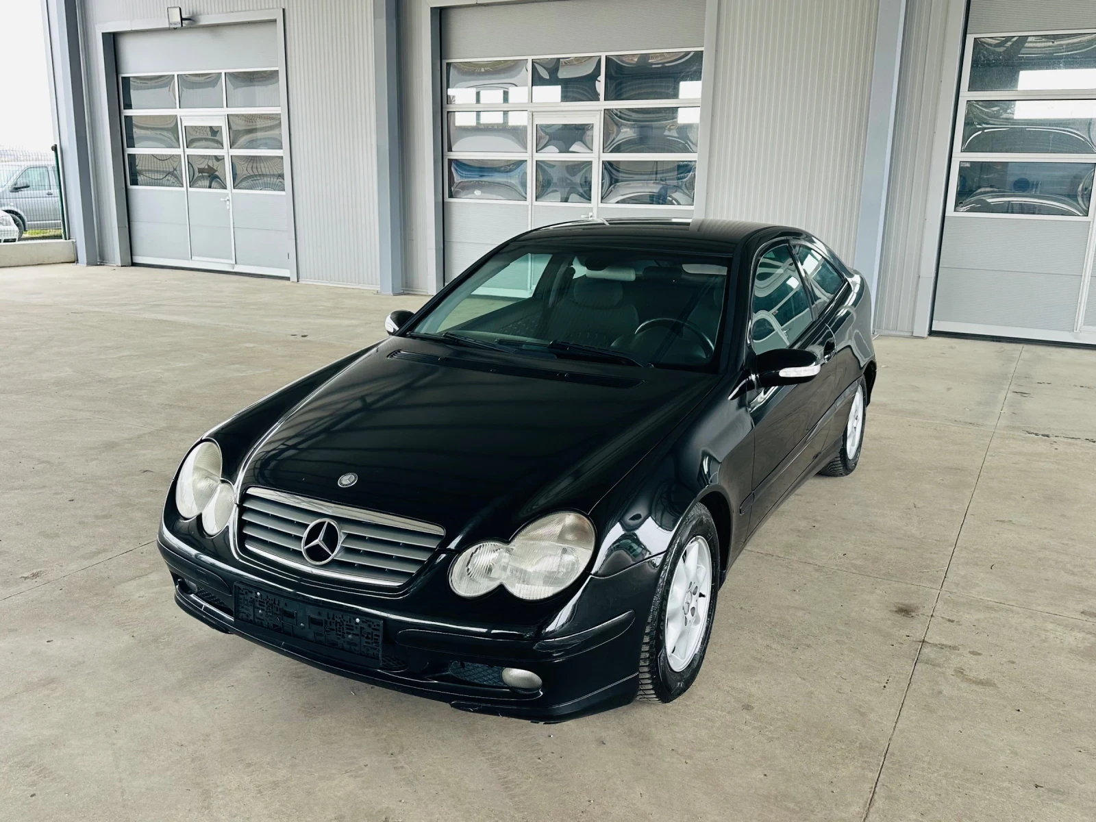 Mercedes-Benz C 220 CDI, снимка 2 - Автомобили и джипове - 53809706