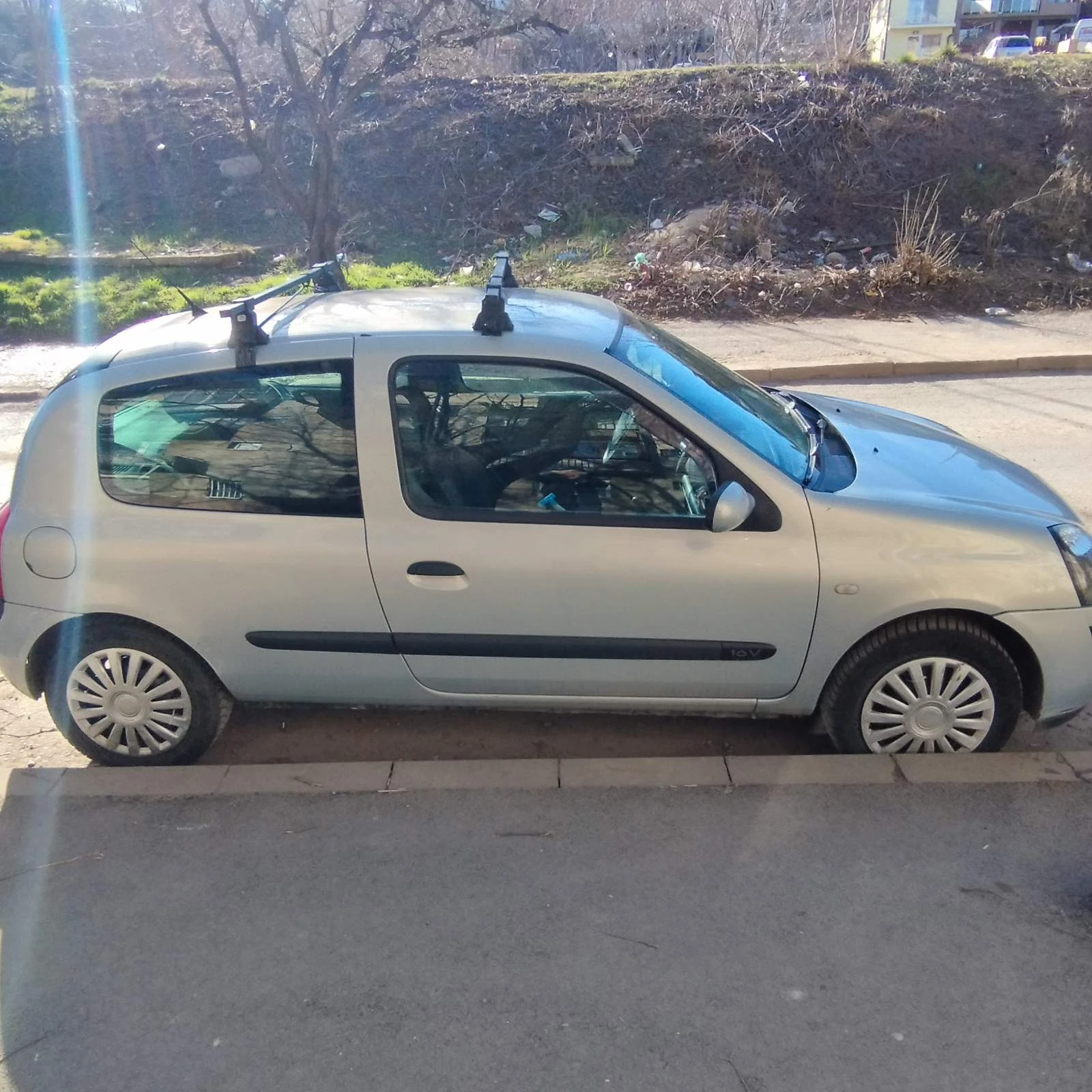 Renault Clio, снимка 2 - Автомобили и джипове - 53827856