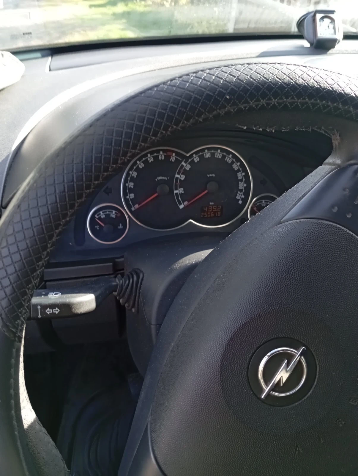 Opel Meriva, снимка 6 - Автомобили и джипове - 53963226