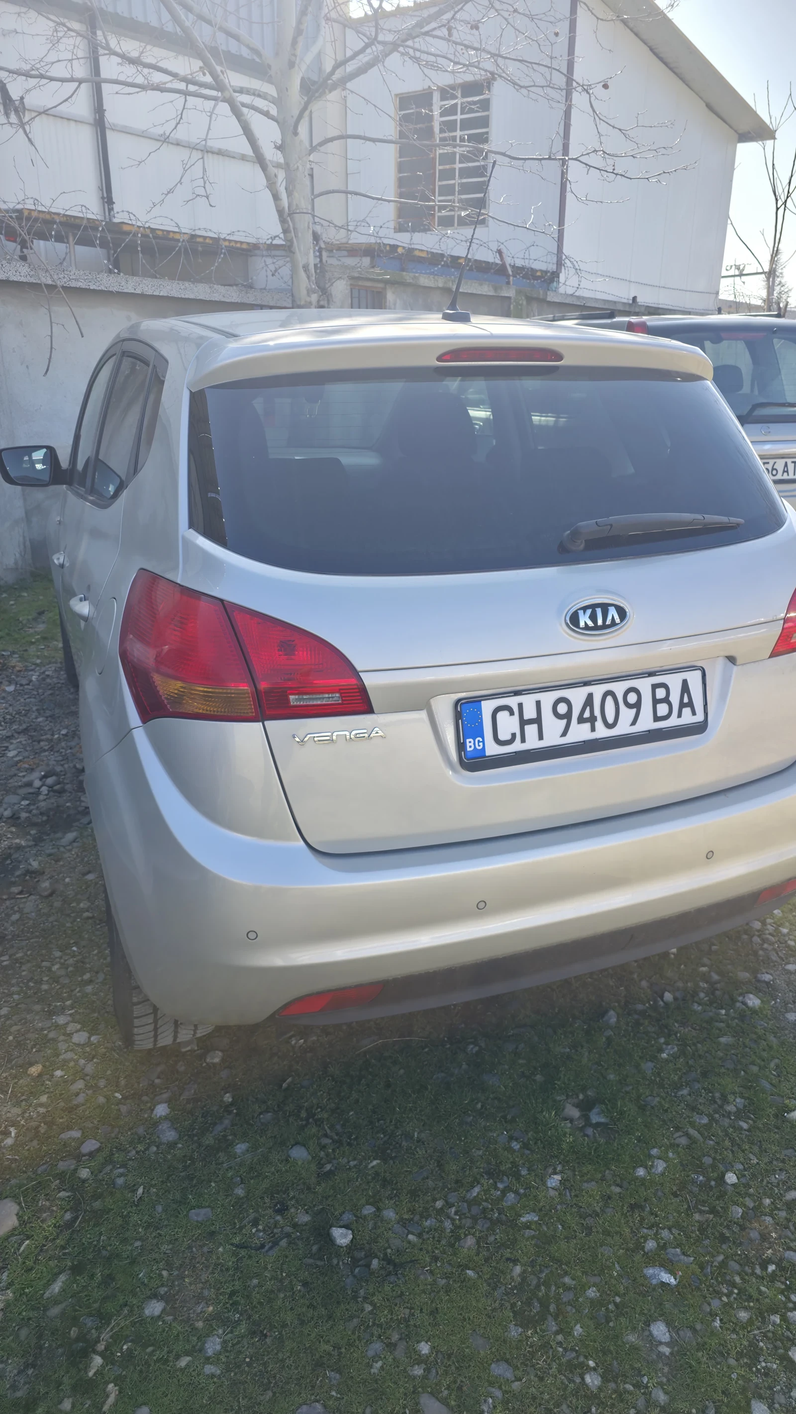 Kia Venga, снимка 5 - Автомобили и джипове - 54006079