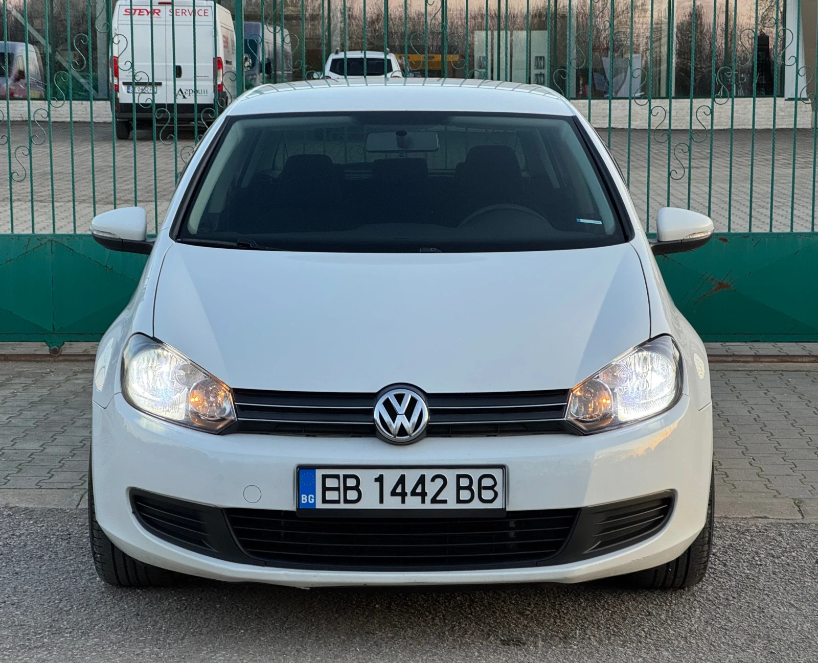 VW Golf 2, 0tdi 110hp Navi, снимка 2 - Автомобили и джипове - 54129090