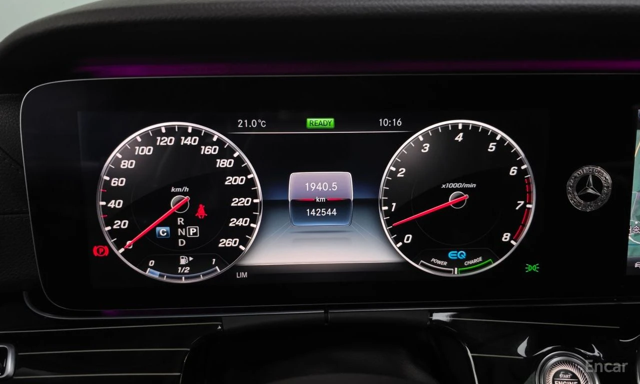 Mercedes-Benz CLS 450 4MATIC* DISTRONIC* 360CAM* BLIND-SPOT* BURMESTER* , снимка 10 - Автомобили и джипове - 54403120