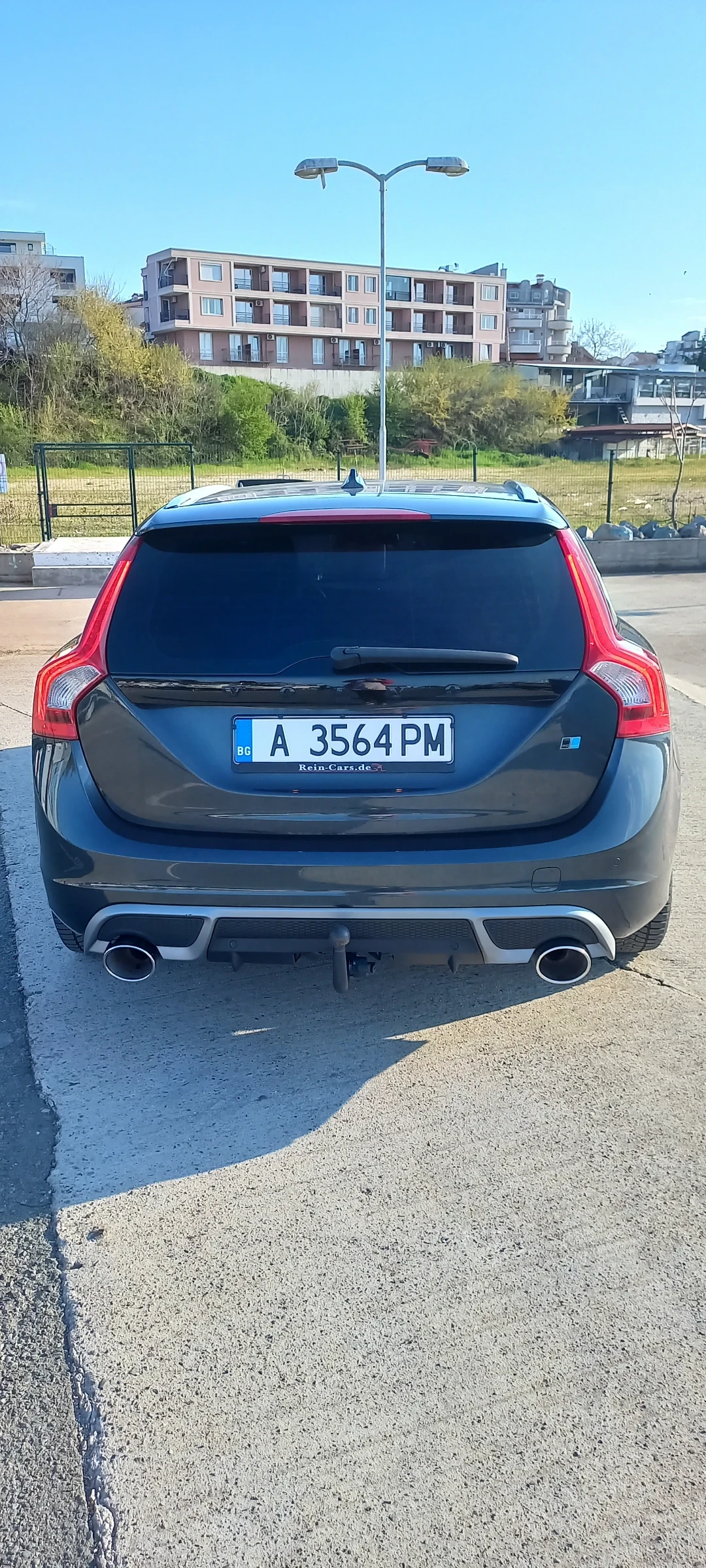 Volvo V60 2.4 D5 Polestar 230к.с, R-desing, 4x4, 5 цилиндров, снимка 4 - Автомобили и джипове - 54510652