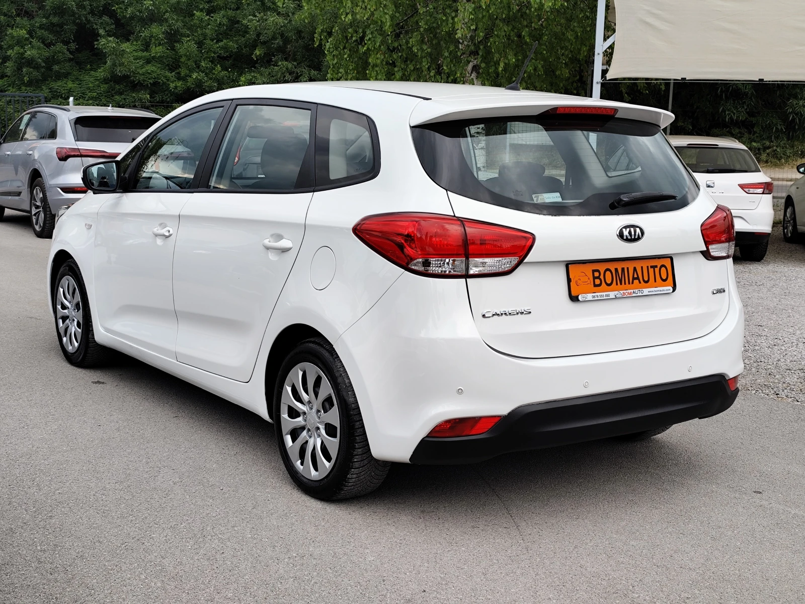 Kia Carens 1.7CRDi* EURO5B* LED* KLIMA* , снимка 6 - Автомобили и джипове - 55013253
