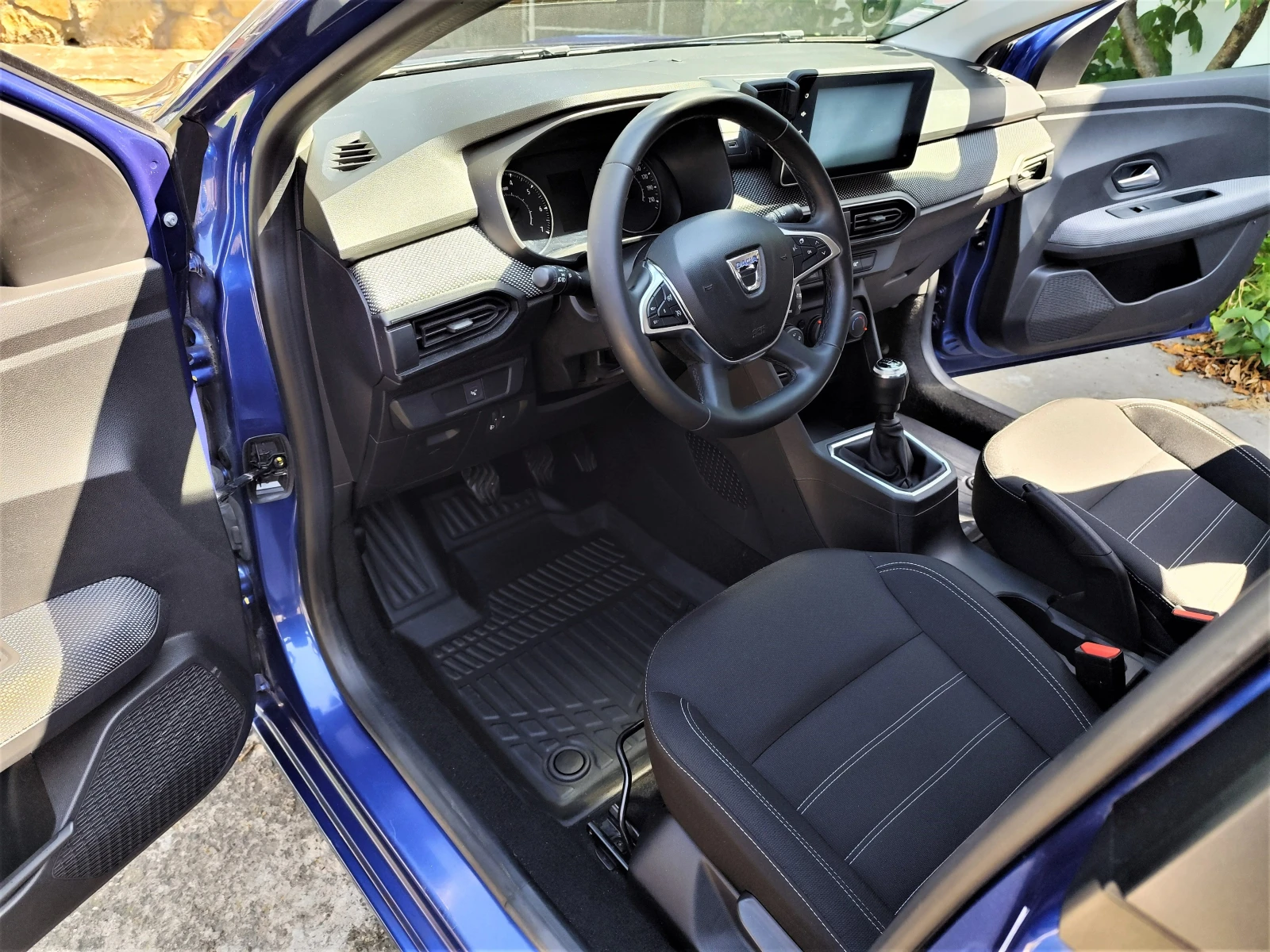 Dacia Sandero 1.0i 2020 43хил.км, снимка 8 - Автомобили и джипове - 55306575