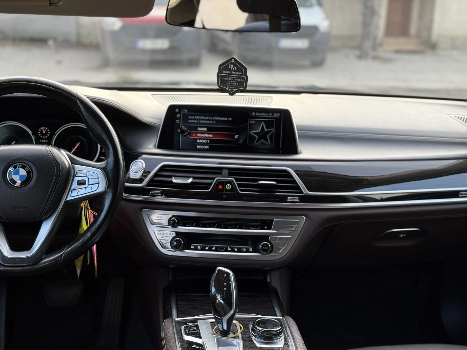 BMW 750 LI, снимка 15 - Автомобили и джипове - 55441107