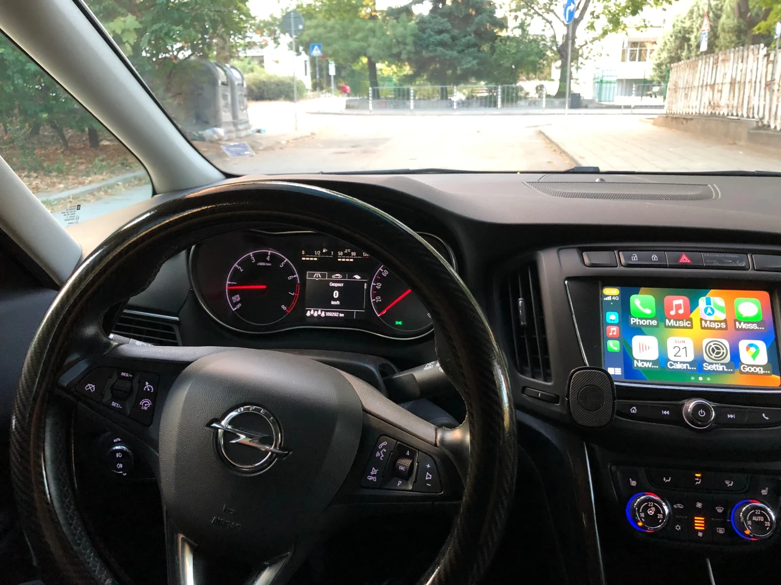 Opel Zafira, снимка 15 - Автомобили и джипове - 55451150