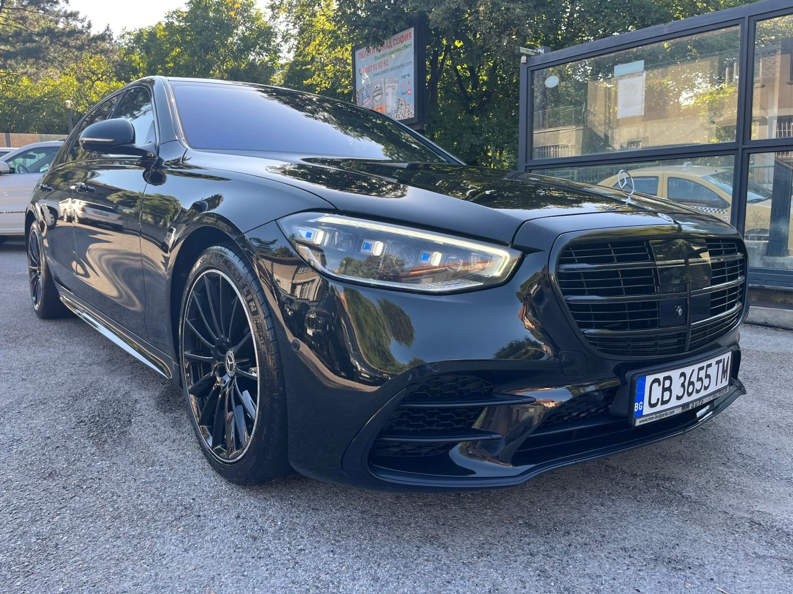 Mercedes-Benz S 580 4Matic/Long/AMG/Pano/Burmester, снимка 2 - Автомобили и джипове - 55469774