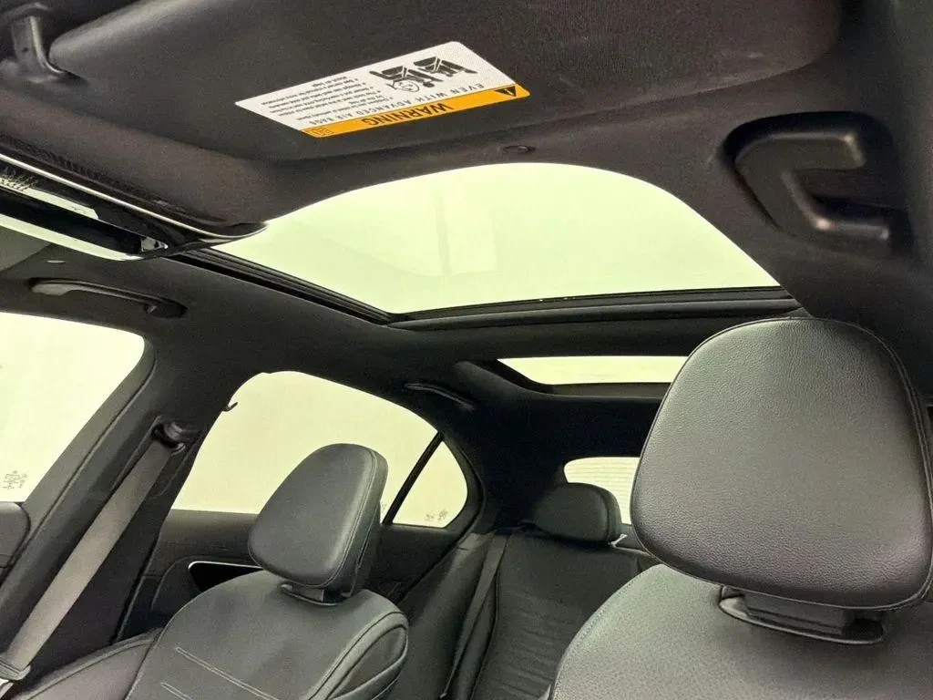 Mercedes-Benz C 300, снимка 14 - Автомобили и джипове - 55566071