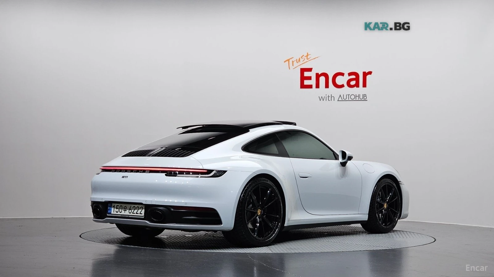 Porsche Carrera 911* КОЖА* ПОДГРЕВ* НАВИ* КАМЕРА, снимка 2 - Автомобили и джипове - 55891612
