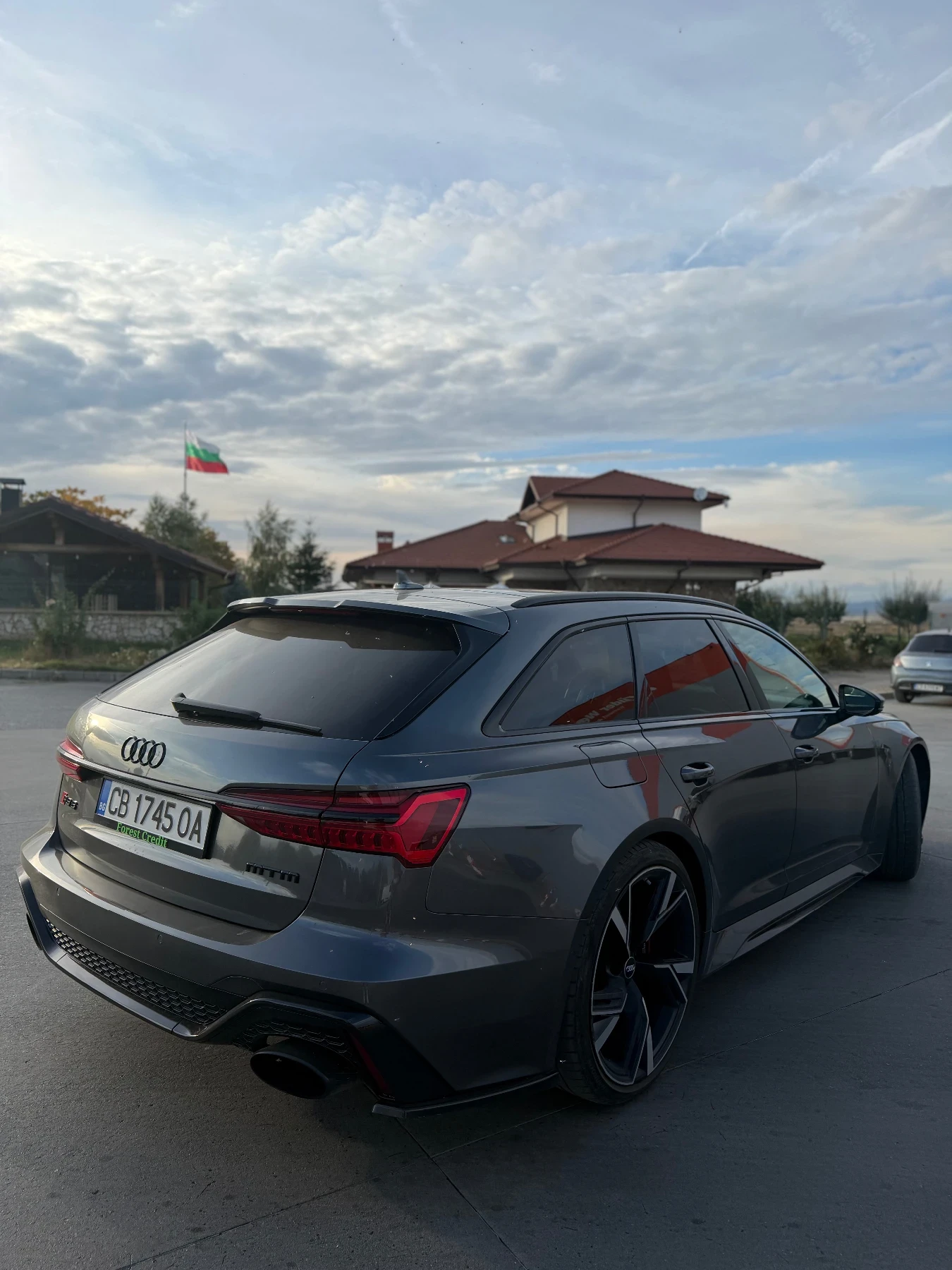 Audi Rs6 Бартер- Лизинг FULL, снимка 5 - Автомобили и джипове - 56434485