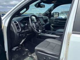 Dodge RAM 1500 * BIG HORN * ПОДГРЕВИ * KEYLESS * CARFAX, снимка 5