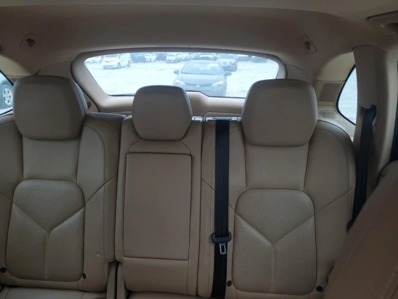 Porsche Cayenne, снимка 12 - Автомобили и джипове - 48106354