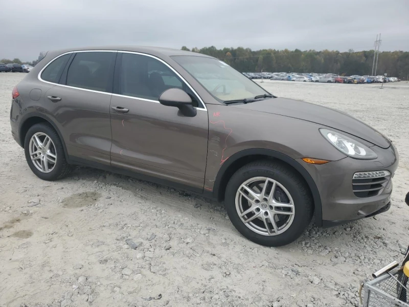 Porsche Cayenne, снимка 1 - Автомобили и джипове - 48106354