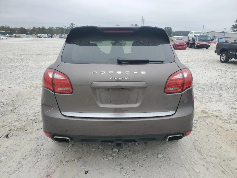 Porsche Cayenne, снимка 5 - Автомобили и джипове - 48106354