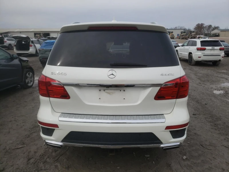 Mercedes-Benz GL 500 4MATIC* Harman-Kardon* обдух* пано* кожа* телевизо, снимка 5 - Автомобили и джипове - 48403705