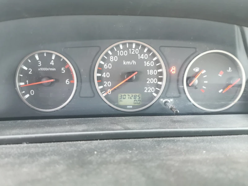 Nissan X-trail First generation T30, снимка 14 - Автомобили и джипове - 52562786