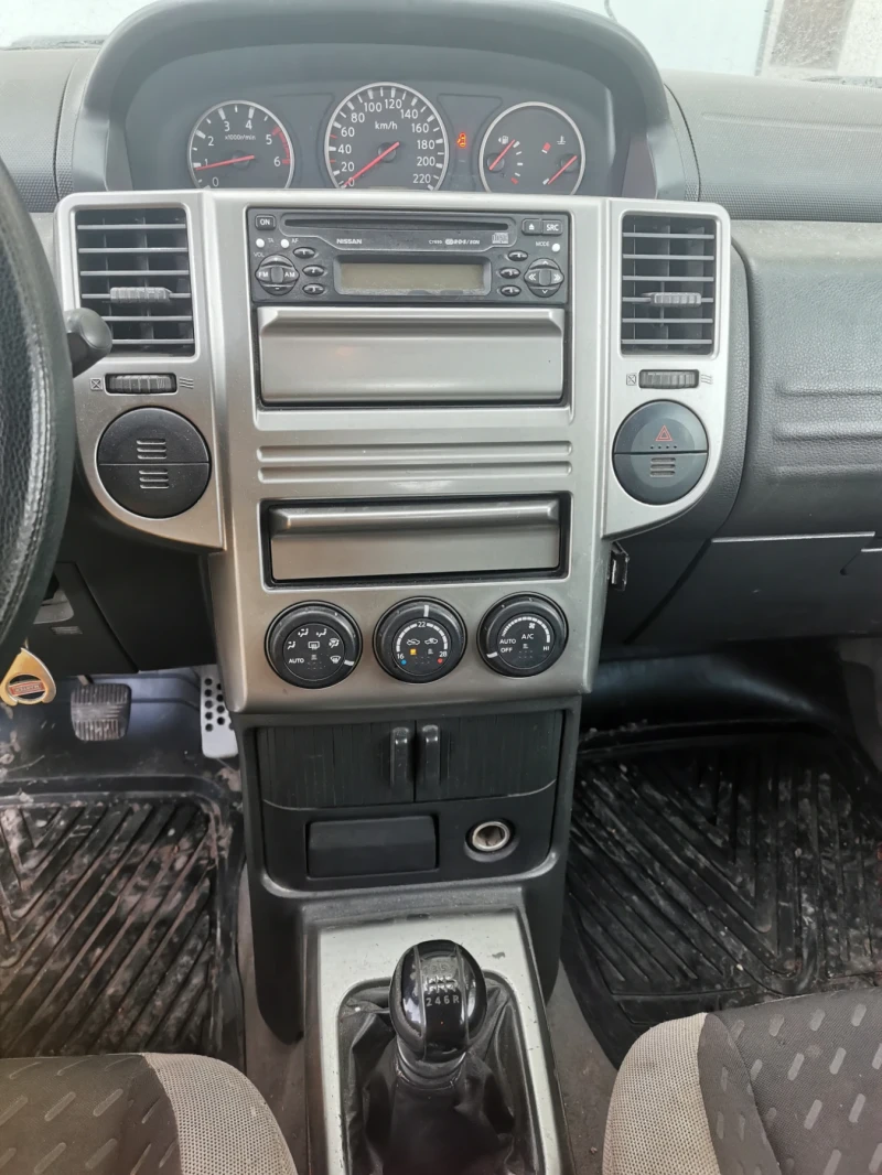 Nissan X-trail First generation T30, снимка 12 - Автомобили и джипове - 52562786