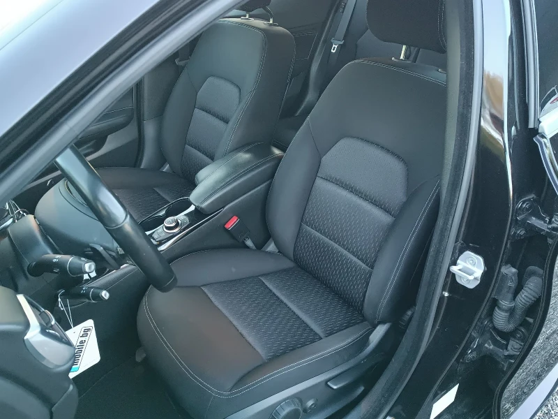 Infiniti Q30 2.2d, снимка 9 - Автомобили и джипове - 50074748