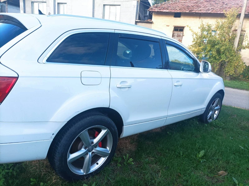 Audi Q7, снимка 3 - Автомобили и джипове - 52265326