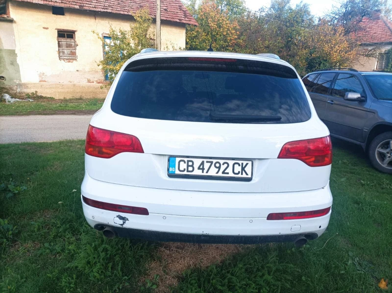 Audi Q7, снимка 4 - Автомобили и джипове - 52265326