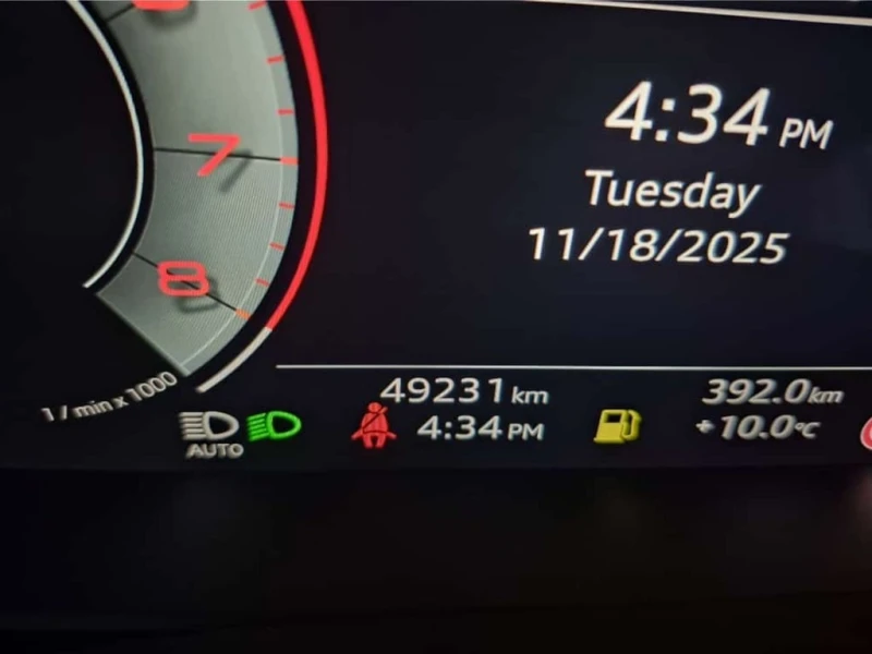 Audi Q7 * quattro Technik * CARFAX * БЕЗ ПЪРВОНАЧАЛНА ВНОС, снимка 16 - Автомобили и джипове - 53055052