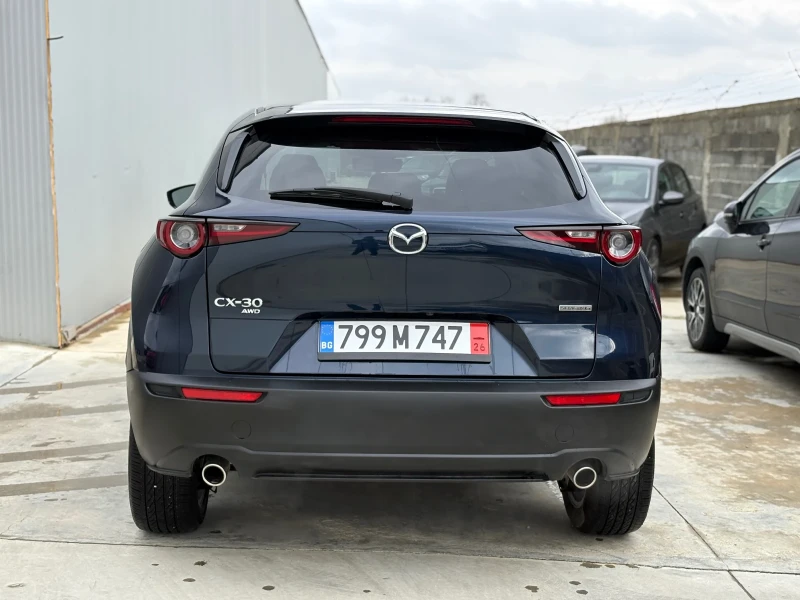 Mazda CX-30 2.5 188кс* 4х4* 7000км* Distronic* Кожа* Full* , снимка 4 - Автомобили и джипове - 53389545