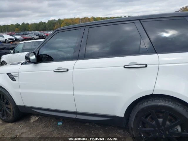 Land Rover Range Rover Sport 3.0L V6 SUPERCHARGED HSE* Meridian sound* Подгрев*, снимка 3 - Автомобили и джипове - 48236787