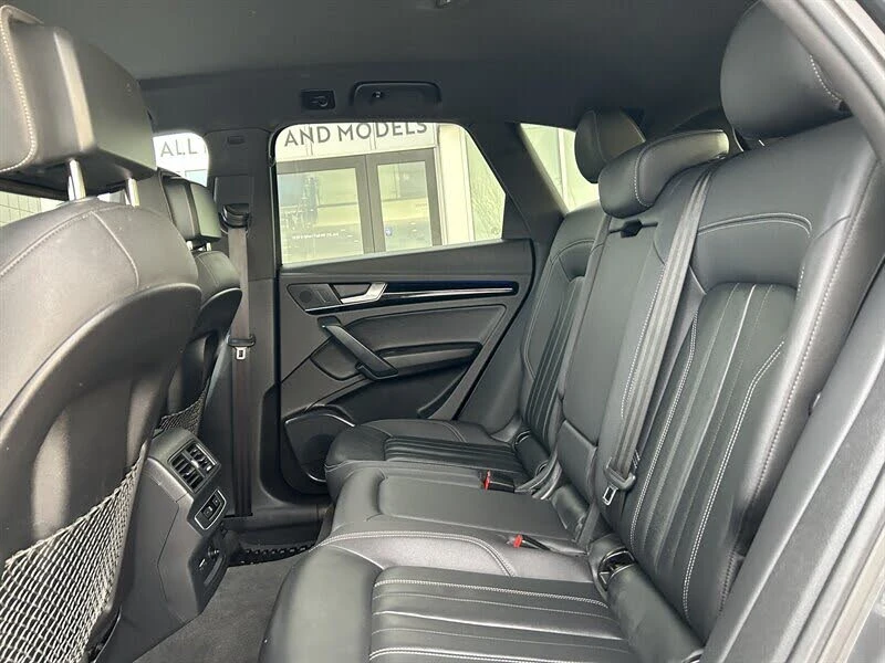 Audi Q5 40 TFSI * Premium * АвтоКредит * (ЦЕНА ДО БГ), снимка 14 - Автомобили и джипове - 53252479