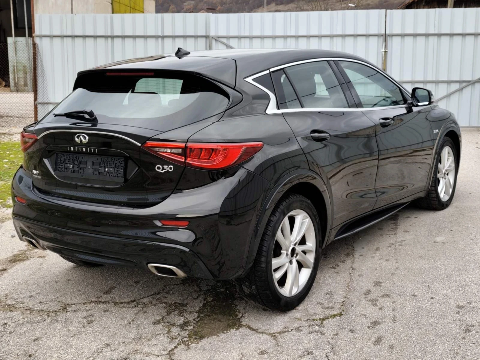 Infiniti Q30 2.2d | Mobile.bg   5
