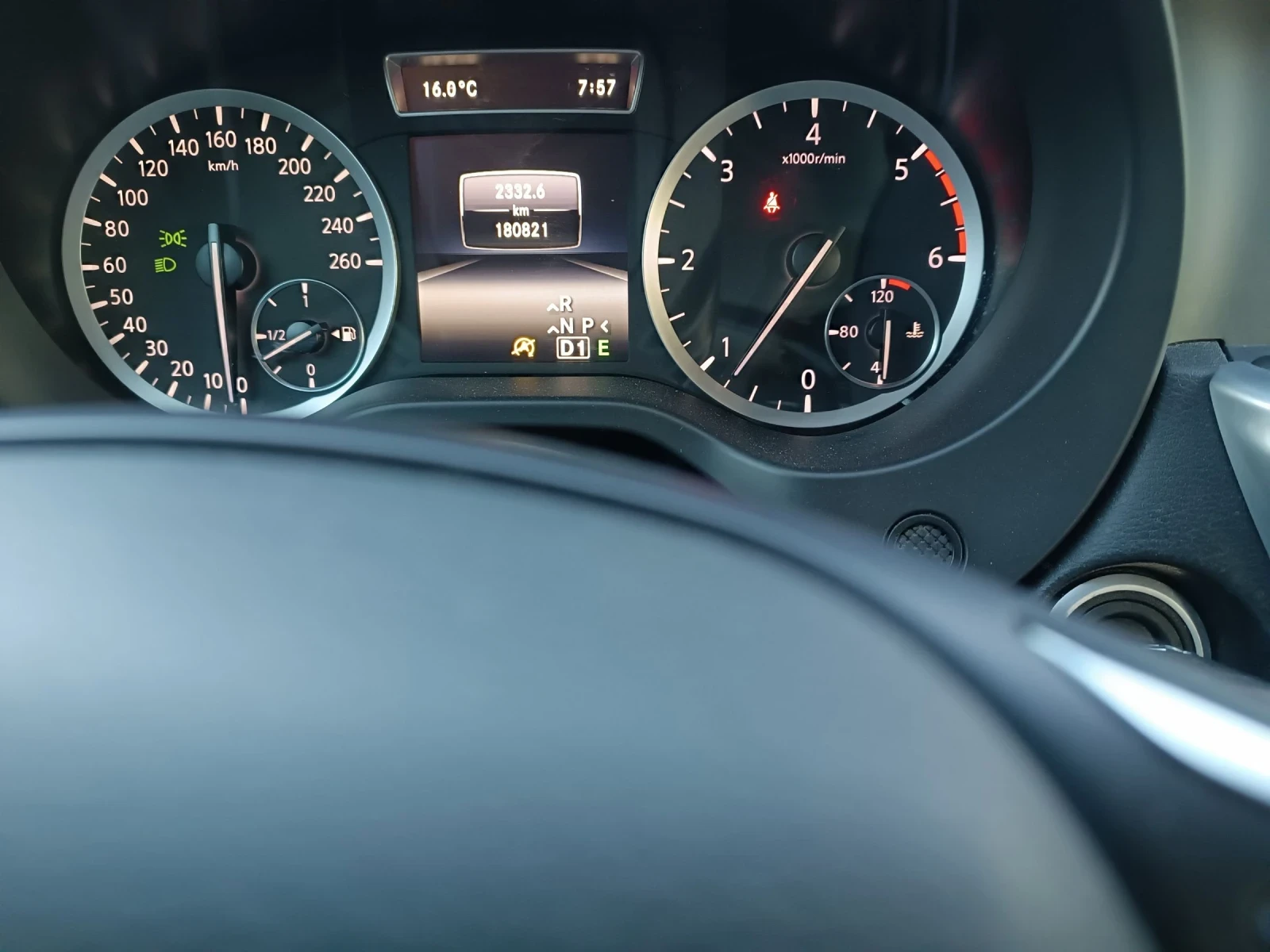 Infiniti Q30 2.2d | Mobile.bg   16