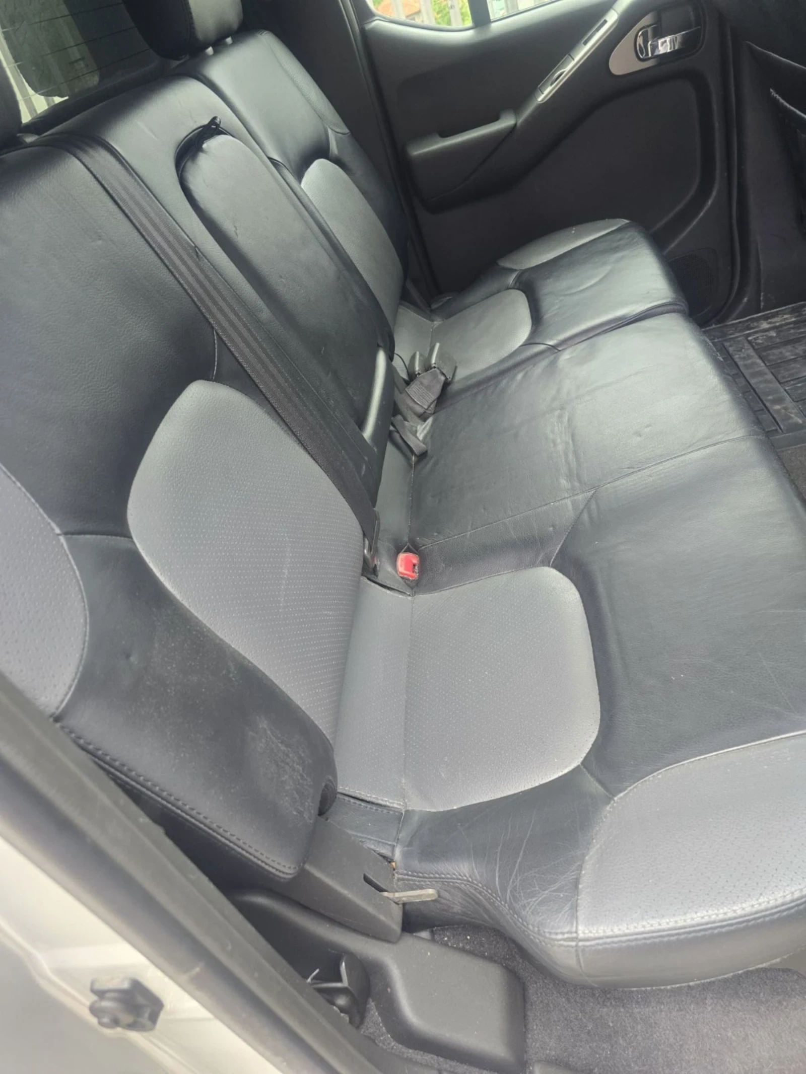 Nissan Navara 2.5 - изображение 8