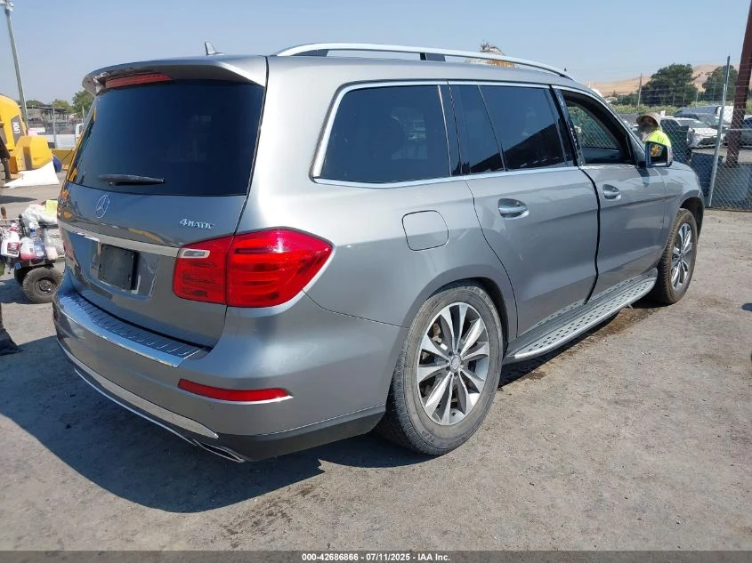 Mercedes-Benz GL 450 2016 MERCEDES-BENZ GL 450 4MATIC - изображение 7