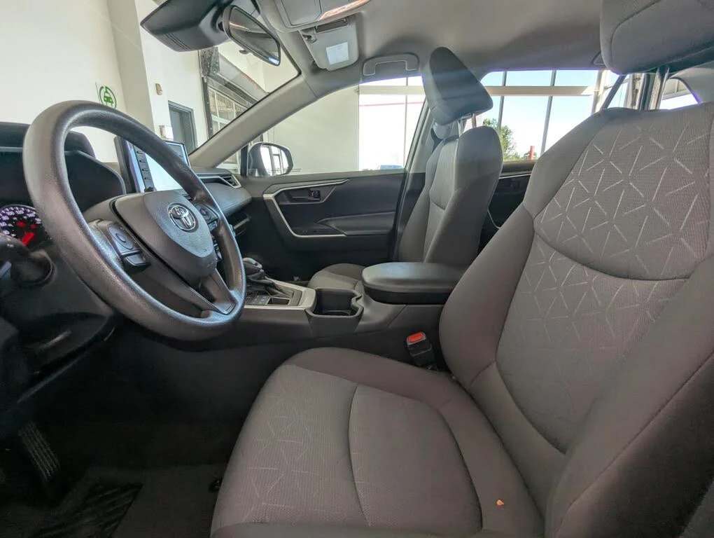 Toyota Rav4 2.5L* LE AWD * Мъртва Точка*  - изображение 10
