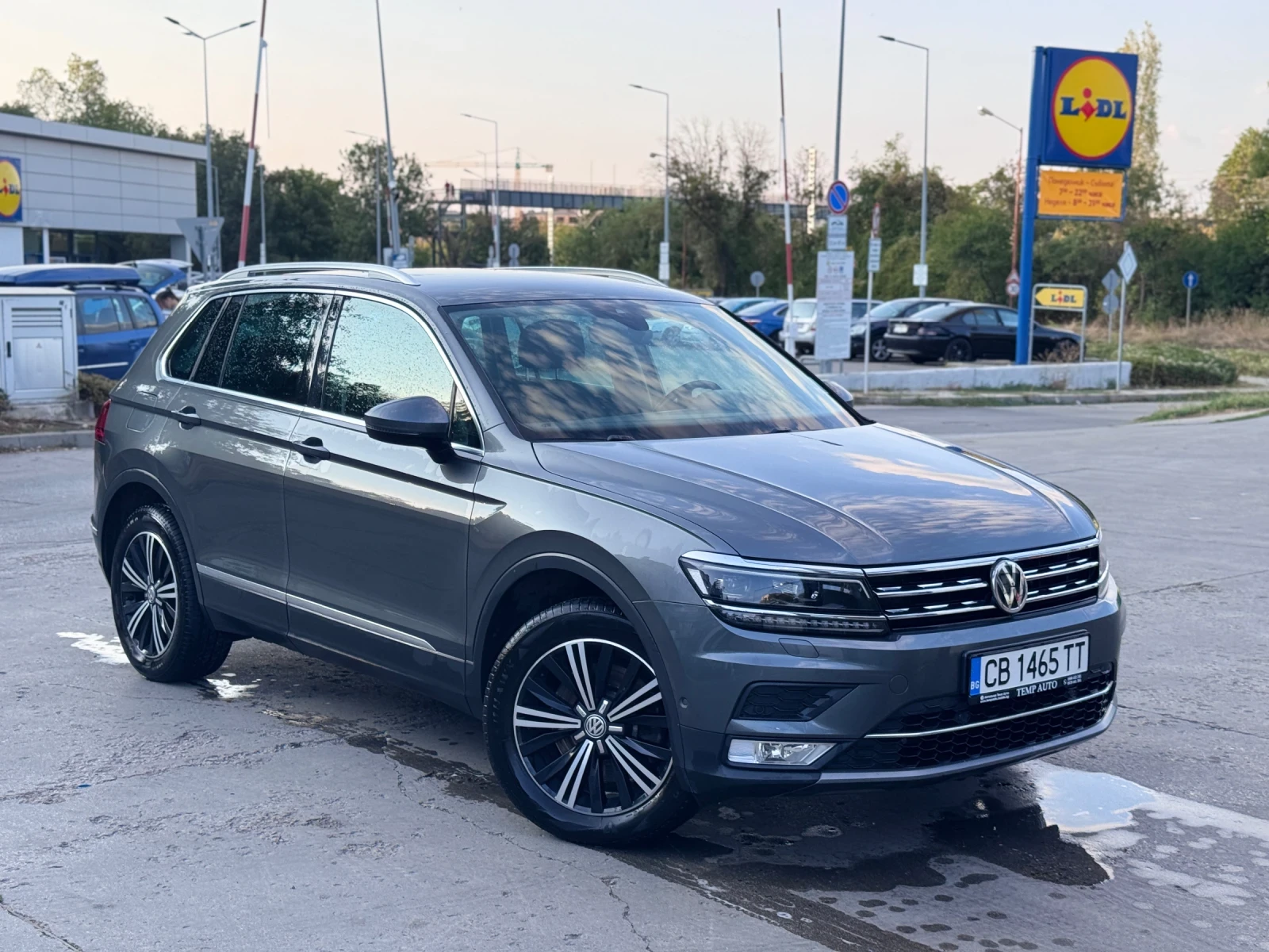 VW Tiguan 2.0 TDI 190 к.с. 4MOTION HighLine - изображение 2